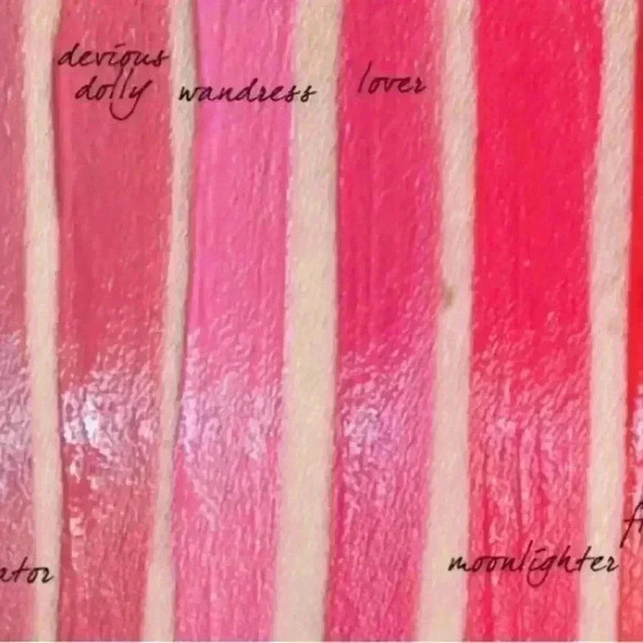 Buxom Wildly Whipped Lightweight Liquid Lipstick ~ LOVER ~ NEW In Box! - Picture 2 of 9